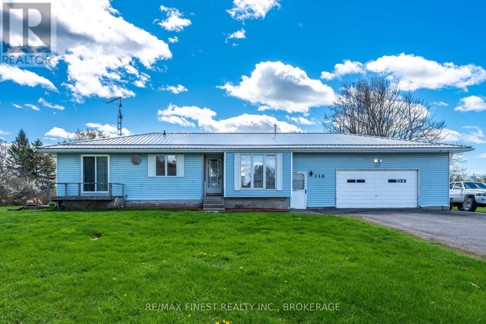 118 Quabbin Road, Leeds And The Thousand Islands, Ontario  K0E 1R0 - Photo 1 - X13062614