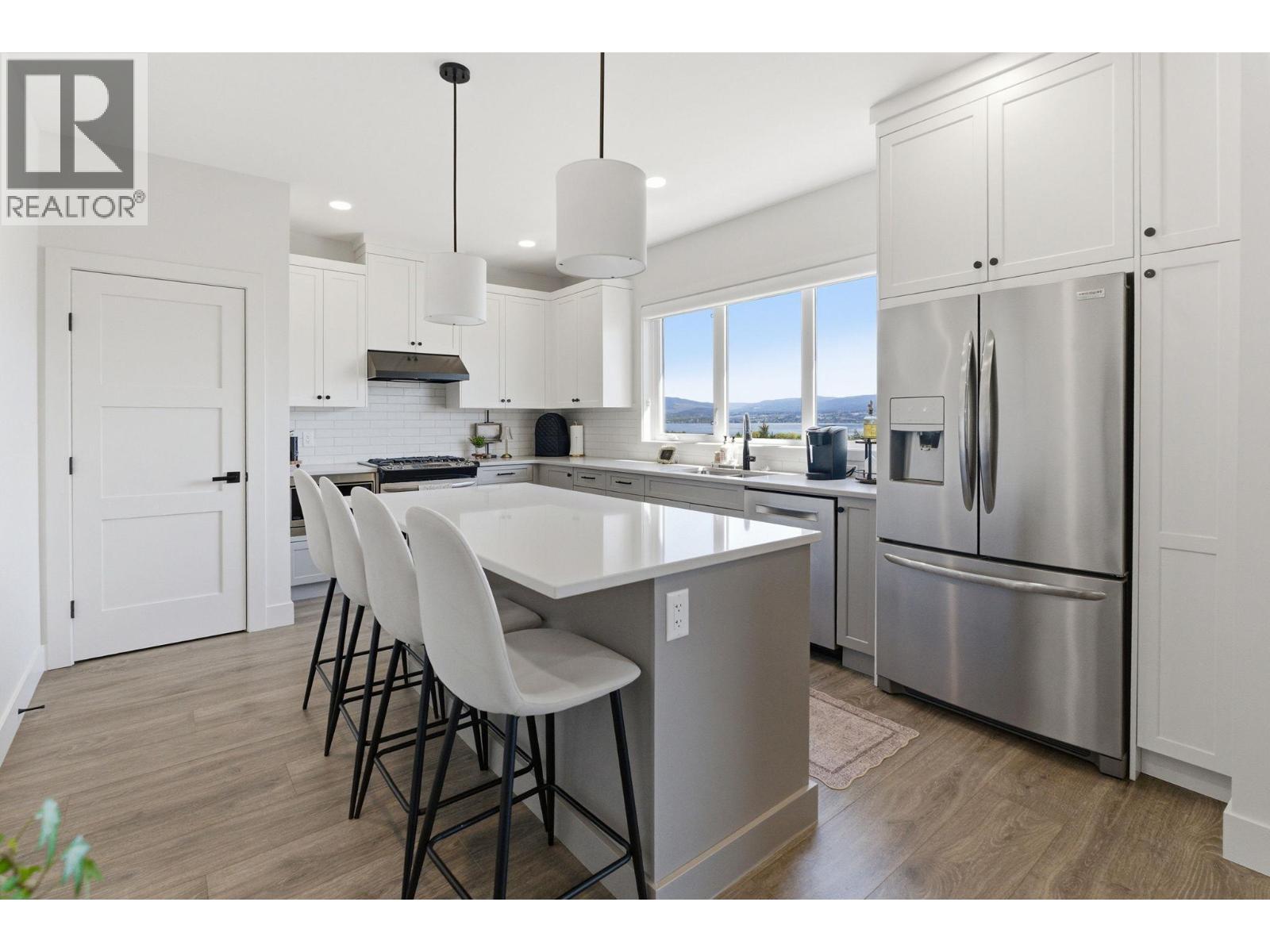 1600 Goldenview Drive Unit# 10, West Kelowna, British Columbia  V4T 1Y7 - Photo 11 - 10386902