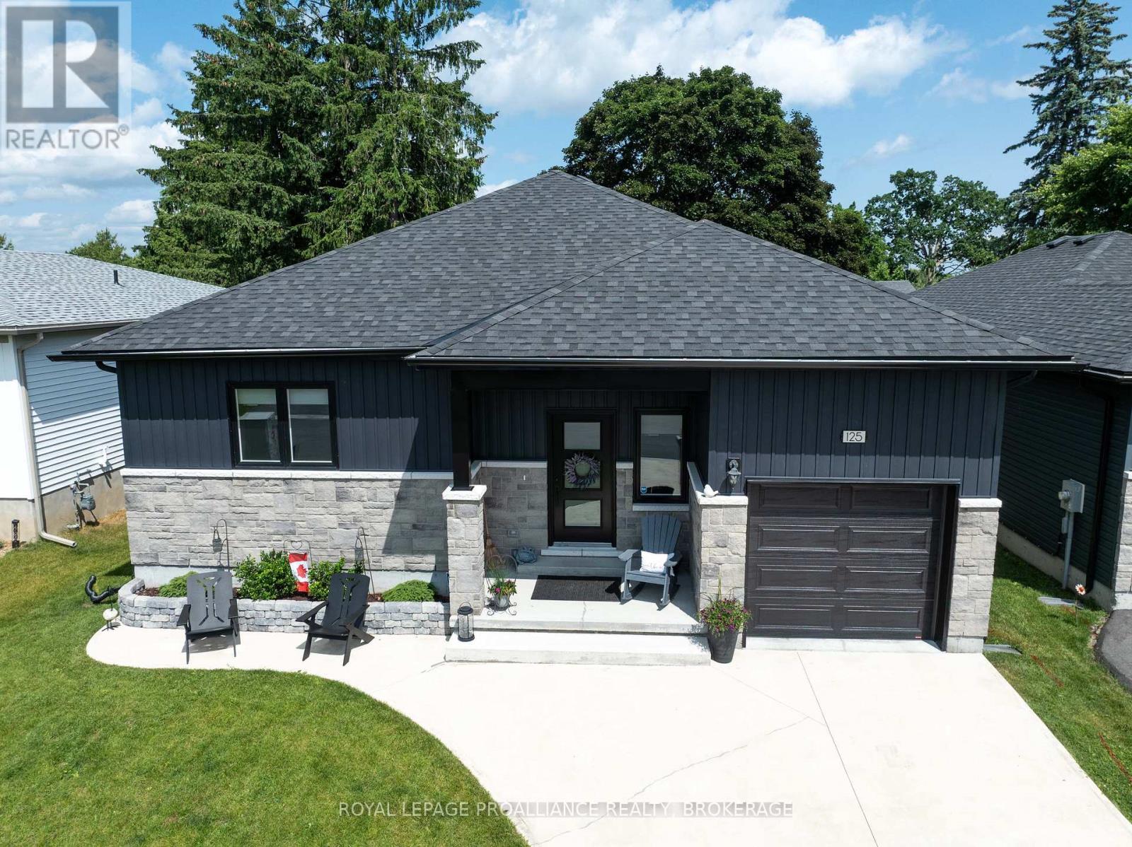 125 Maplecroft Court, Gananoque, Ontario  K7G 0A6 - Photo 1 - X13111540