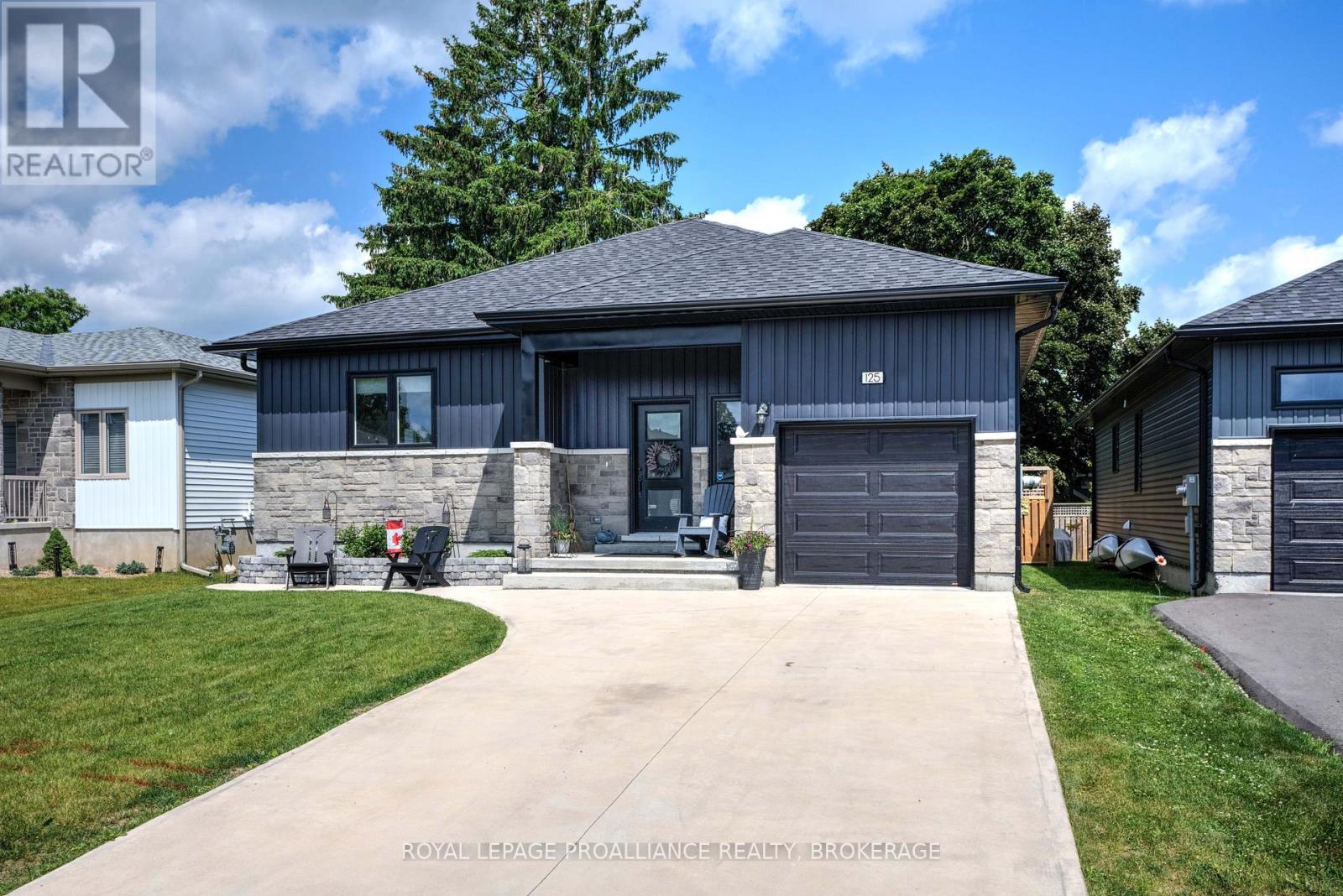 125 Maplecroft Court, Gananoque, Ontario  K7G 0A6 - Photo 2 - X13111540