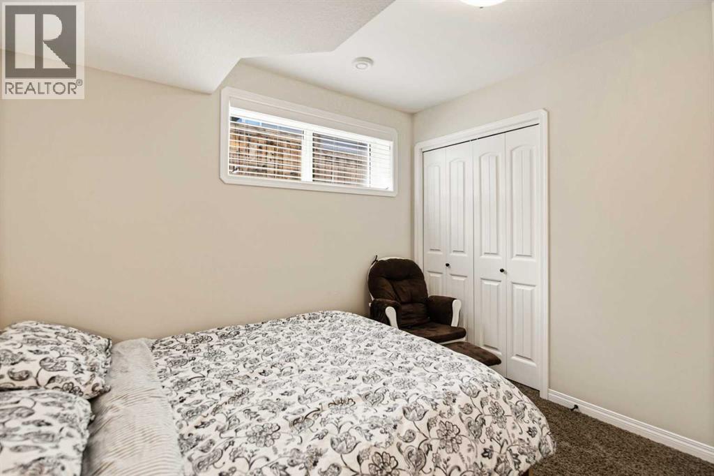 12 Cyprus Road, Blackfalds, Alberta  T4M 0C5 - Photo 46 - A2305585