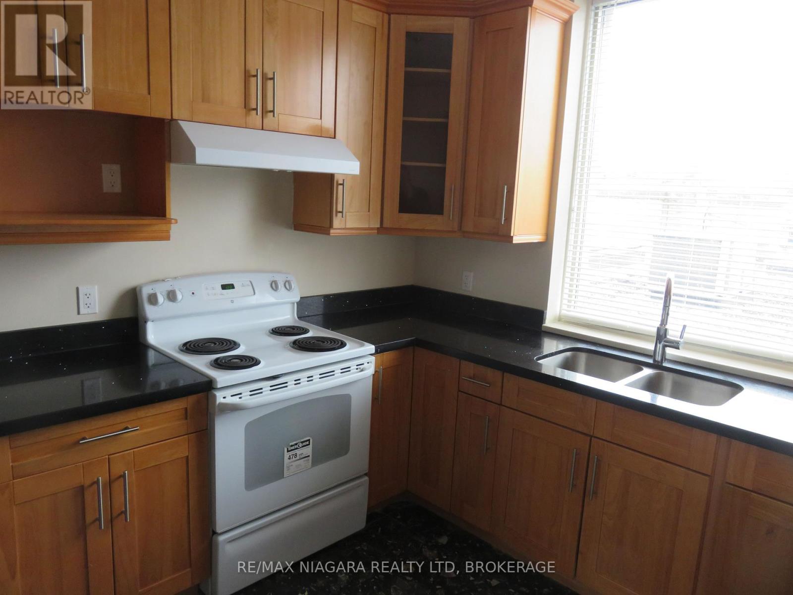 202 - 58 Jarvis Street N, Fort Erie, Ontario  L2A 2S4 - Photo 10 - X13035100