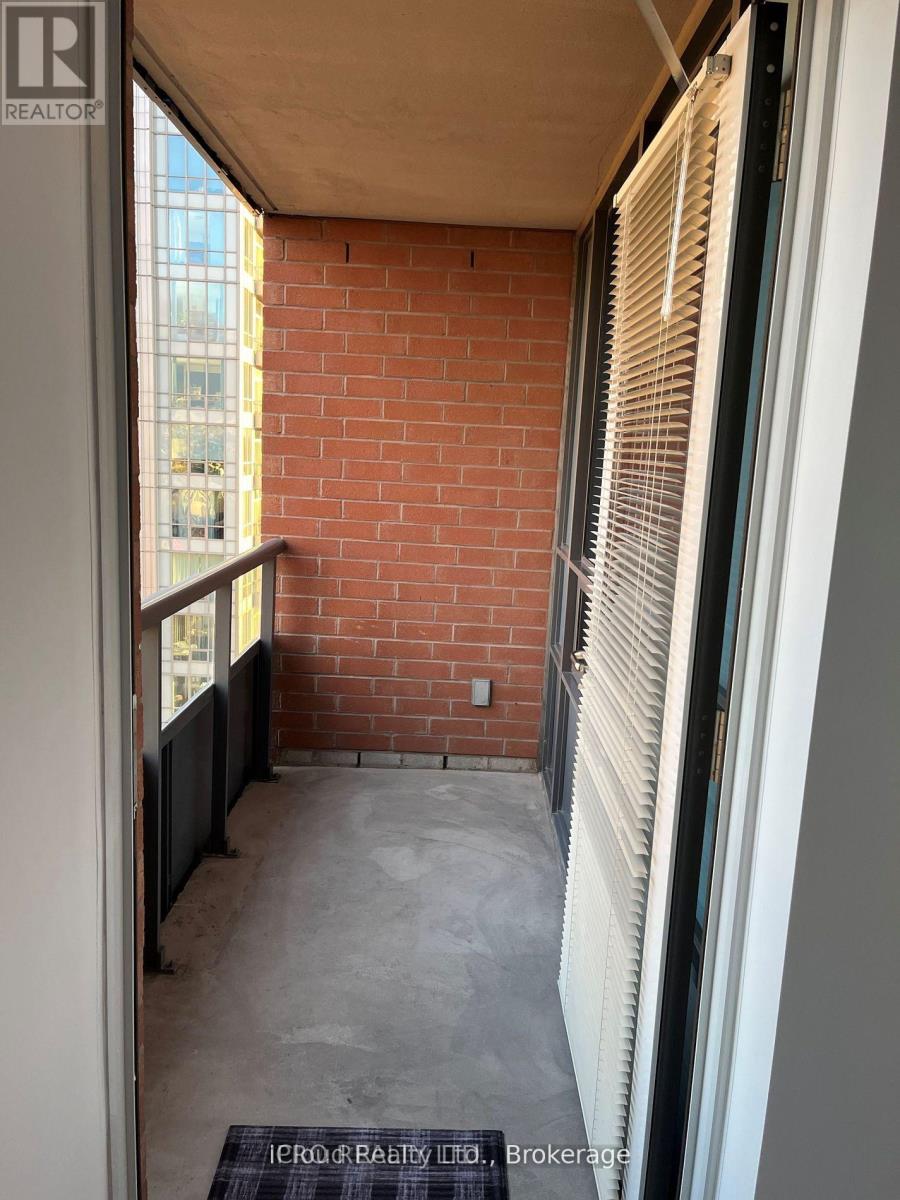 1047 - 25 Viking Lane, Toronto, Ontario  M9B 0A1 - Photo 13 - W13111260