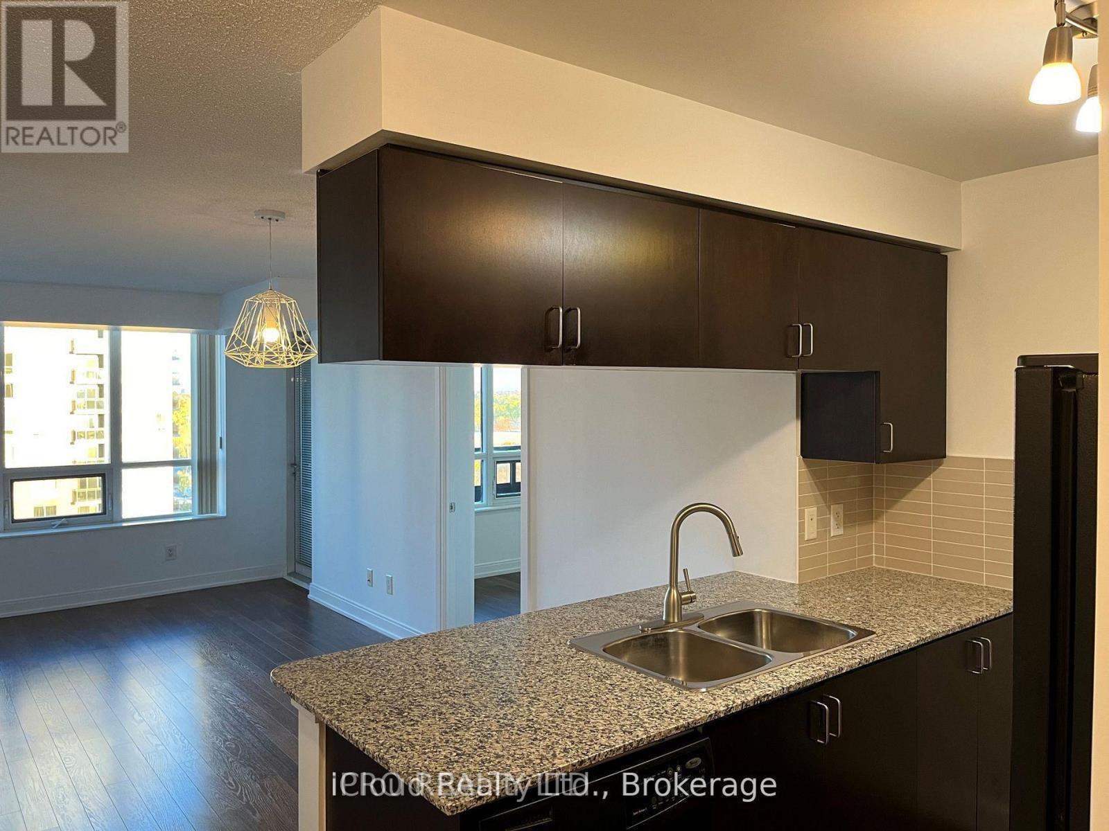 1047 - 25 Viking Lane, Toronto, Ontario  M9B 0A1 - Photo 4 - W13111260