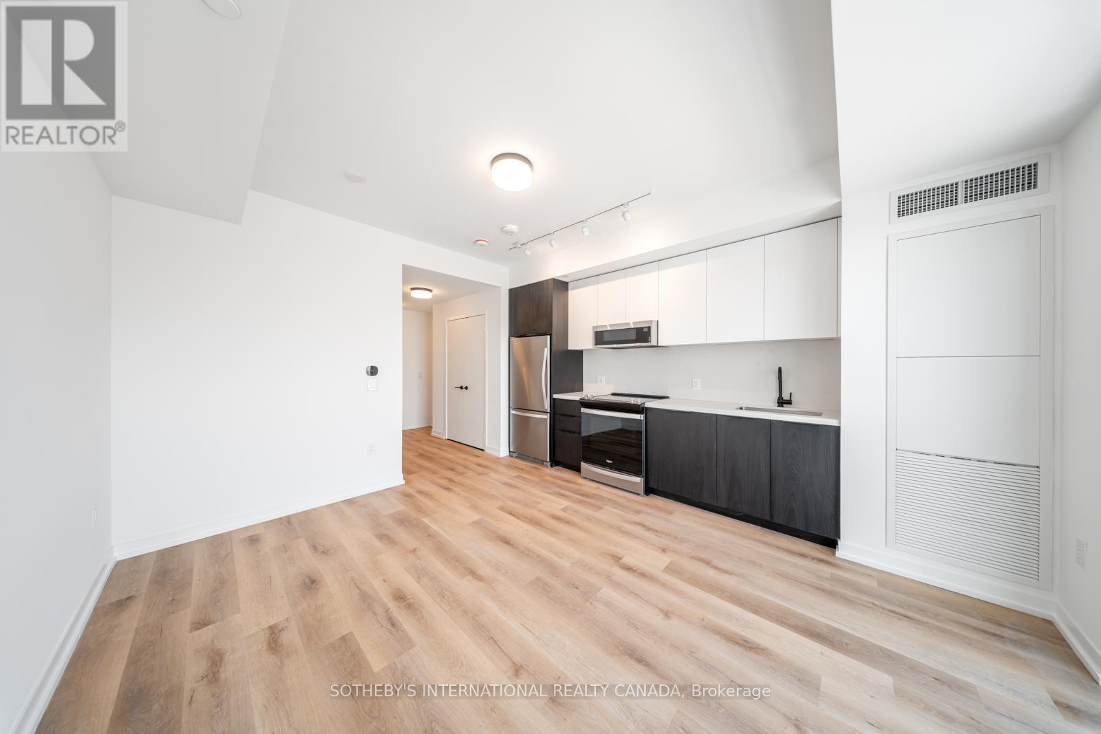 703 - 5 York Garden Way, Toronto, Ontario  M6A 2V1 - Photo 7 - W13111274