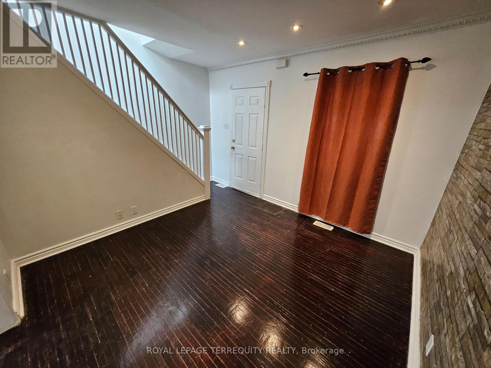 14 Hollis Street, Toronto, Ontario  M6M 4M9 - Photo 14 - W13111300