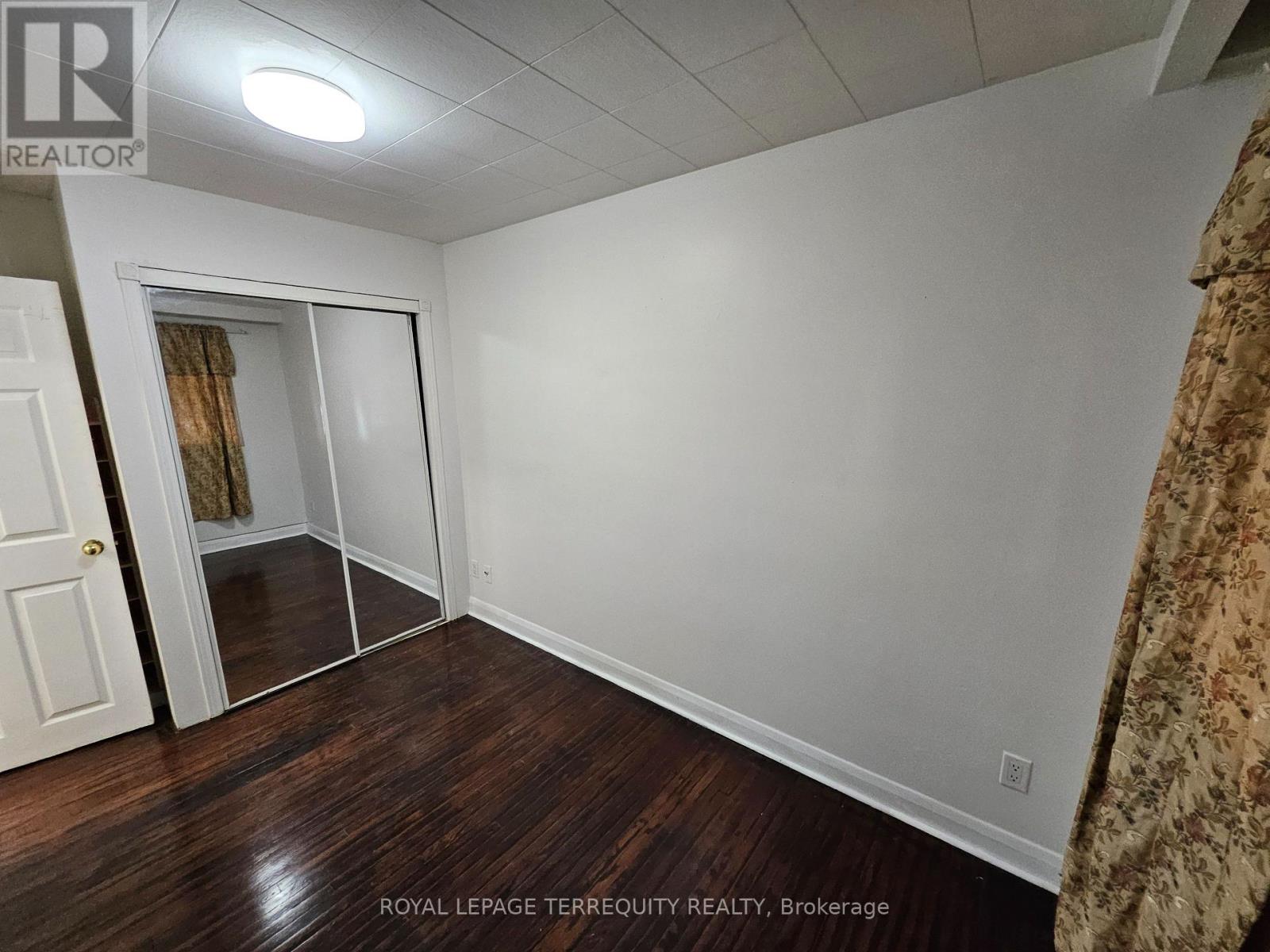 14 Hollis Street, Toronto, Ontario  M6M 4M9 - Photo 33 - W13111300