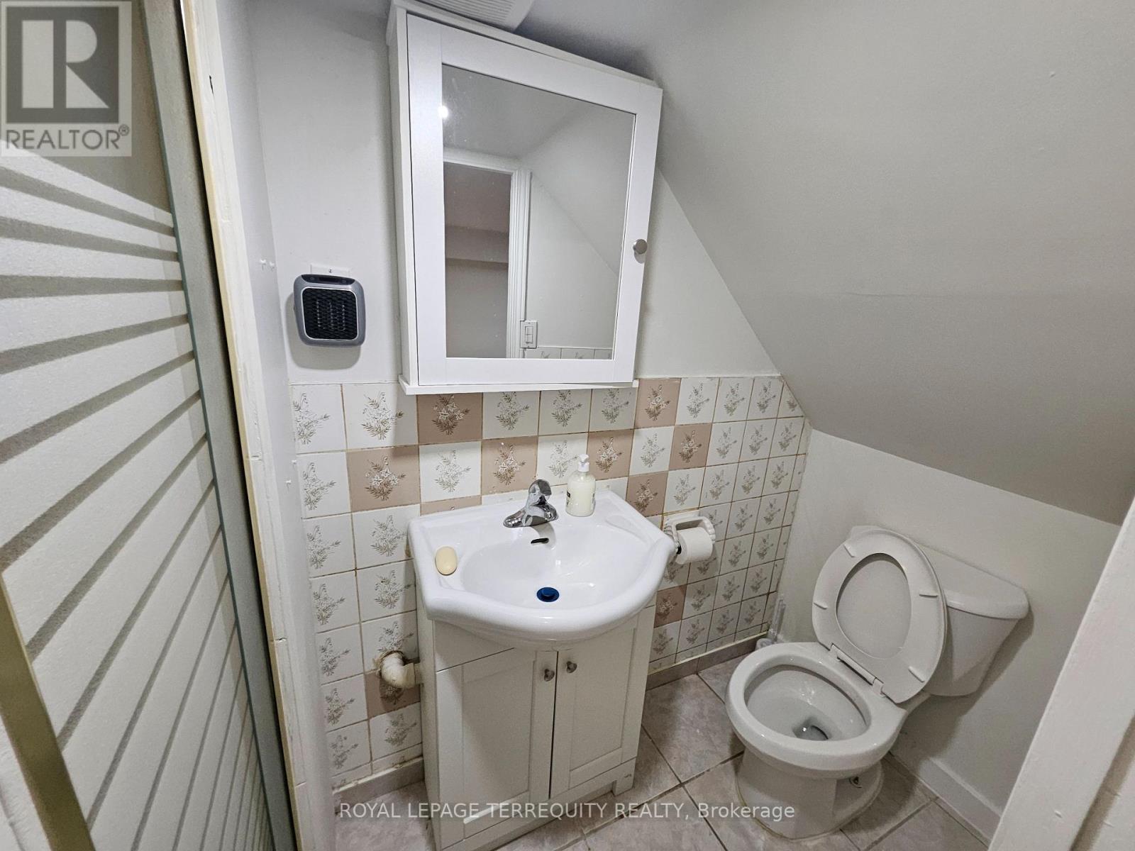14 Hollis Street, Toronto, Ontario  M6M 4M9 - Photo 34 - W13111300