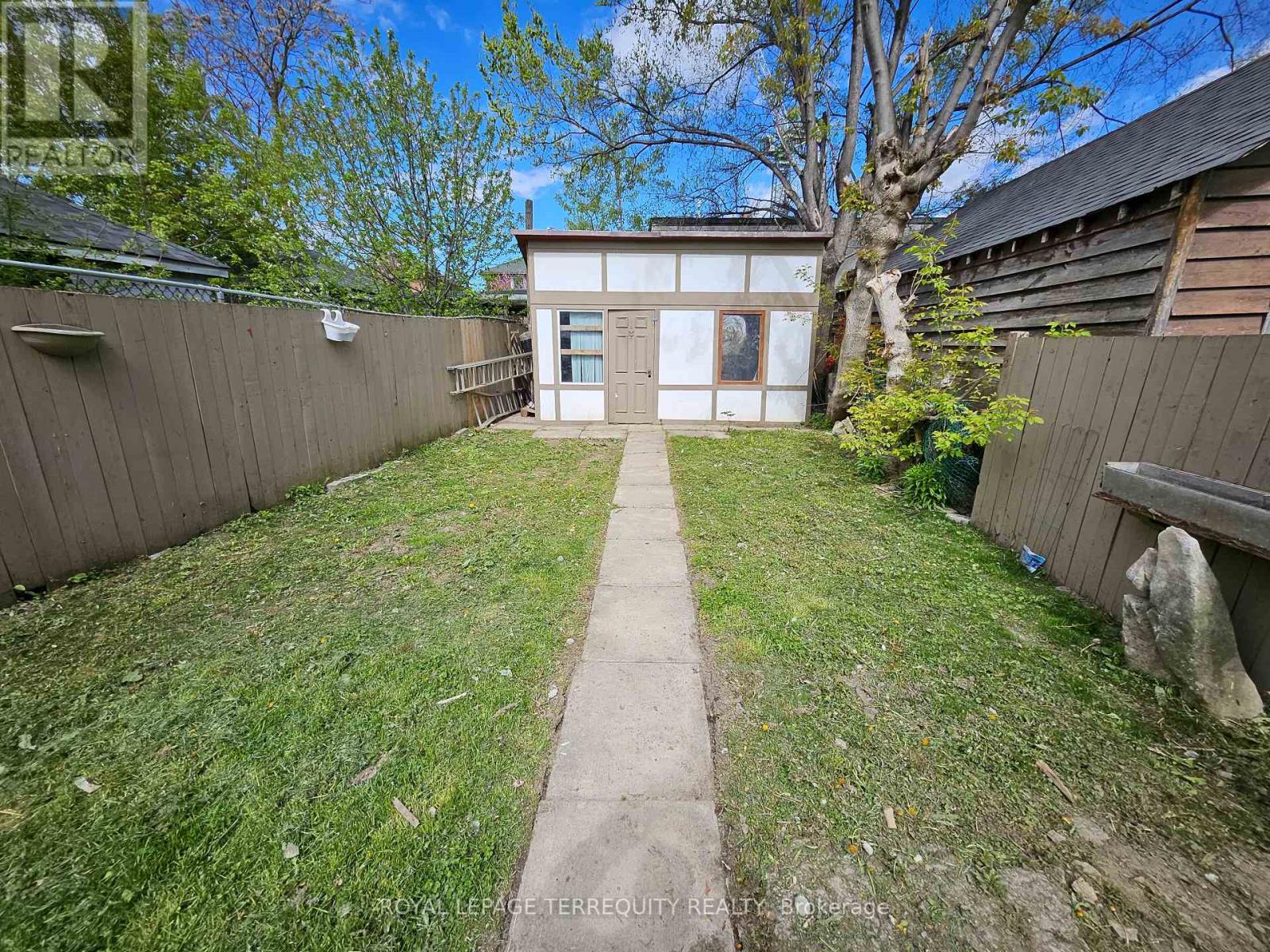14 Hollis Street, Toronto, Ontario  M6M 4M9 - Photo 36 - W13111300