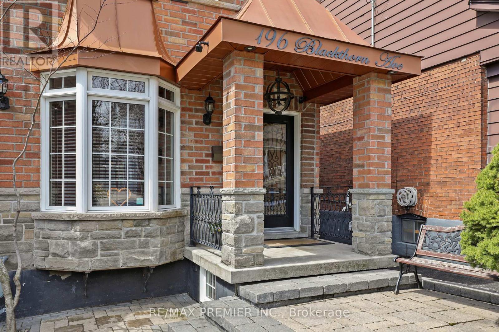 196 Blackthorn Avenue, Toronto, Ontario  M6N 3H8 - Photo 2 - W13111358