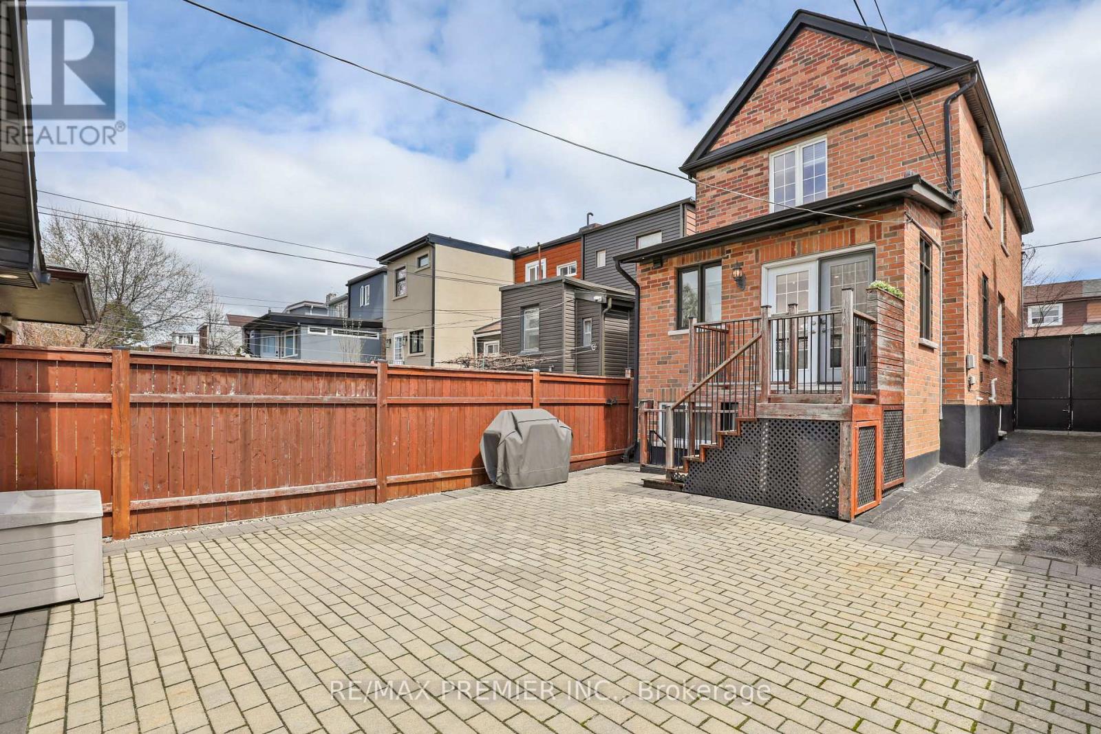 196 Blackthorn Avenue, Toronto, Ontario  M6N 3H8 - Photo 29 - W13111358