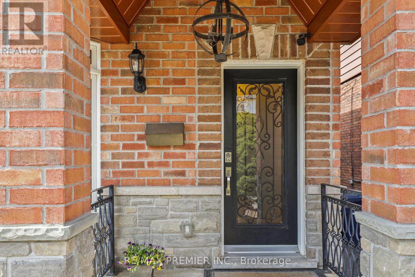 196 Blackthorn Avenue, Toronto, Ontario  M6N 3H8 - Photo 3 - W13111358