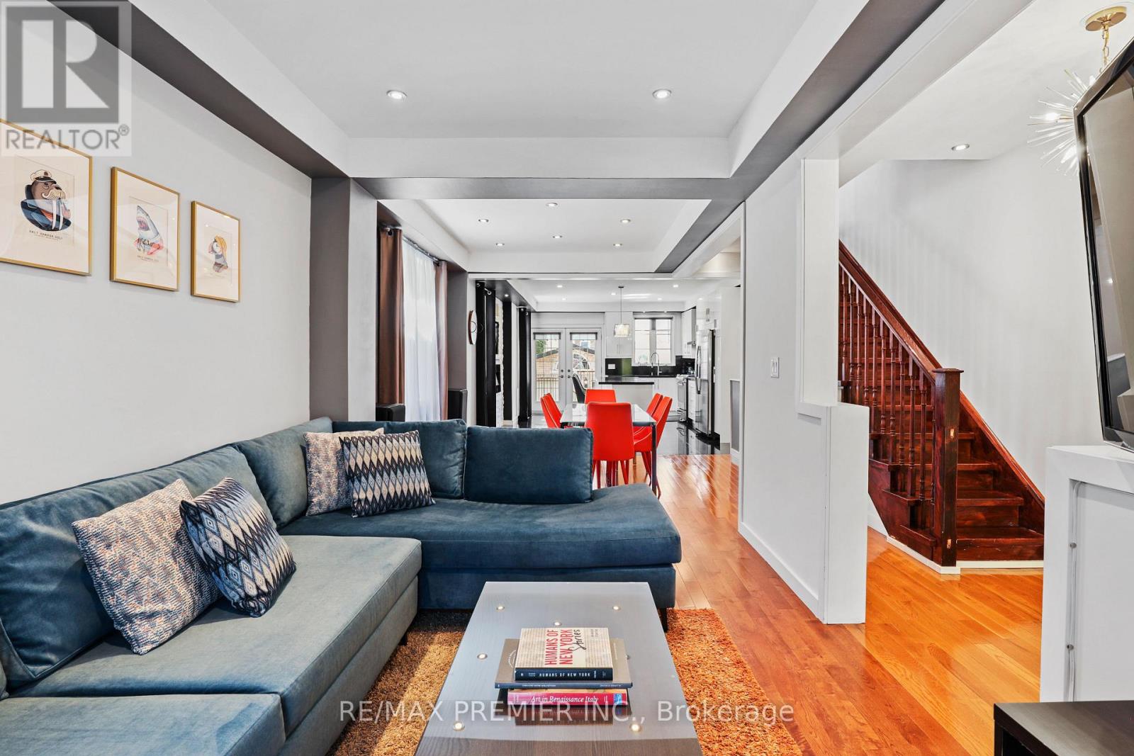 196 Blackthorn Avenue, Toronto, Ontario  M6N 3H8 - Photo 4 - W13111358