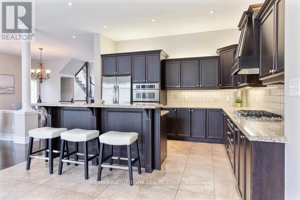 2500 Millstone Drive, Oakville, Ontario  L6M 0H5 - Photo 10 - W13111442