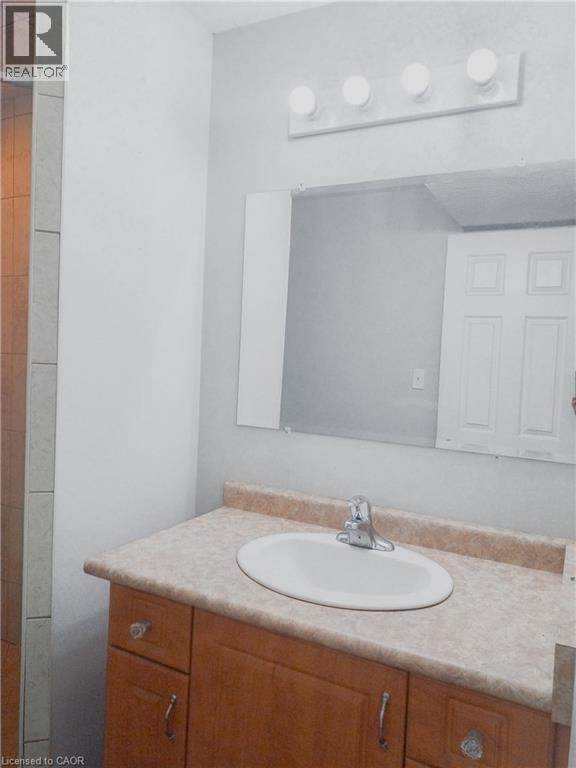 569 Activa Avenue, Kitchener, Ontario  N2E 4C3 - Photo 32 - 40826457