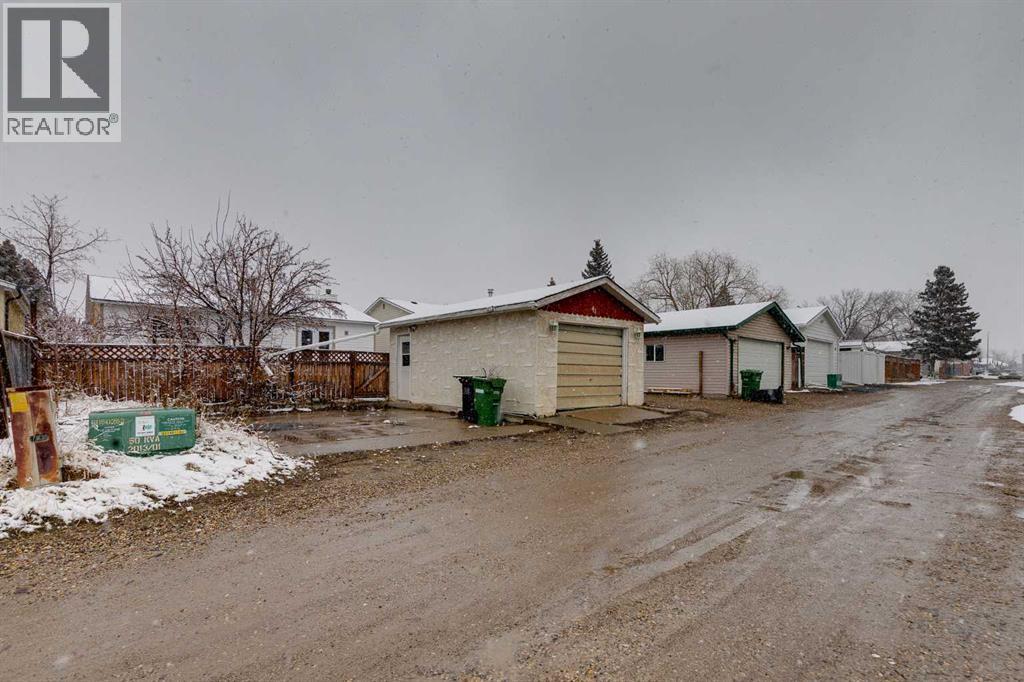 41 Alpine Crescent SE, Airdrie, Alberta  T4B 1K9 - Photo 30 - A2302323