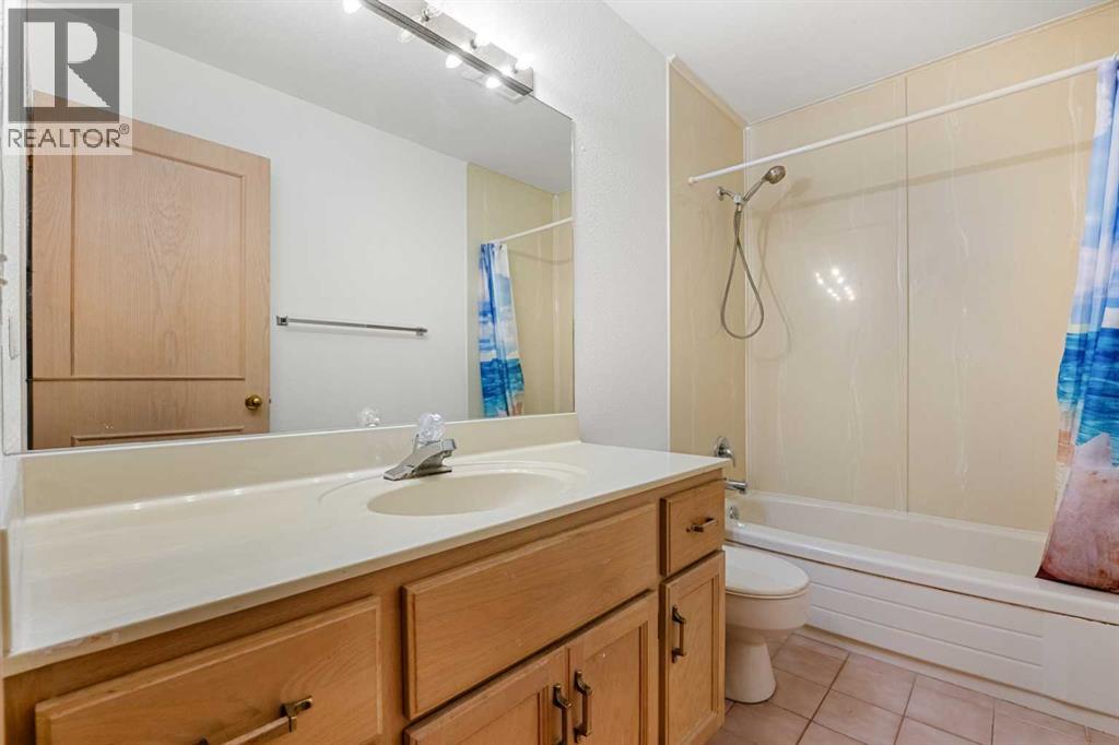 907 Shawnee Drive SW, Calgary, Alberta  T2Y 2G8 - Photo 34 - A2306364