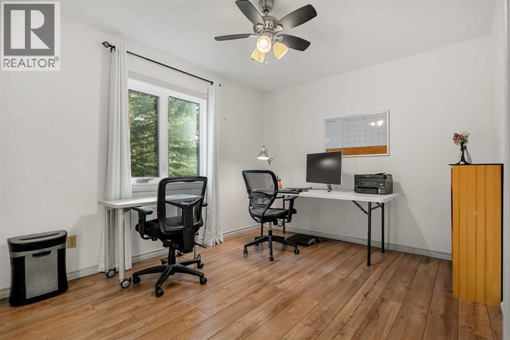 907 Shawnee Drive SW, Calgary, Alberta  T2Y 2G8 - Photo 29 - A2306364