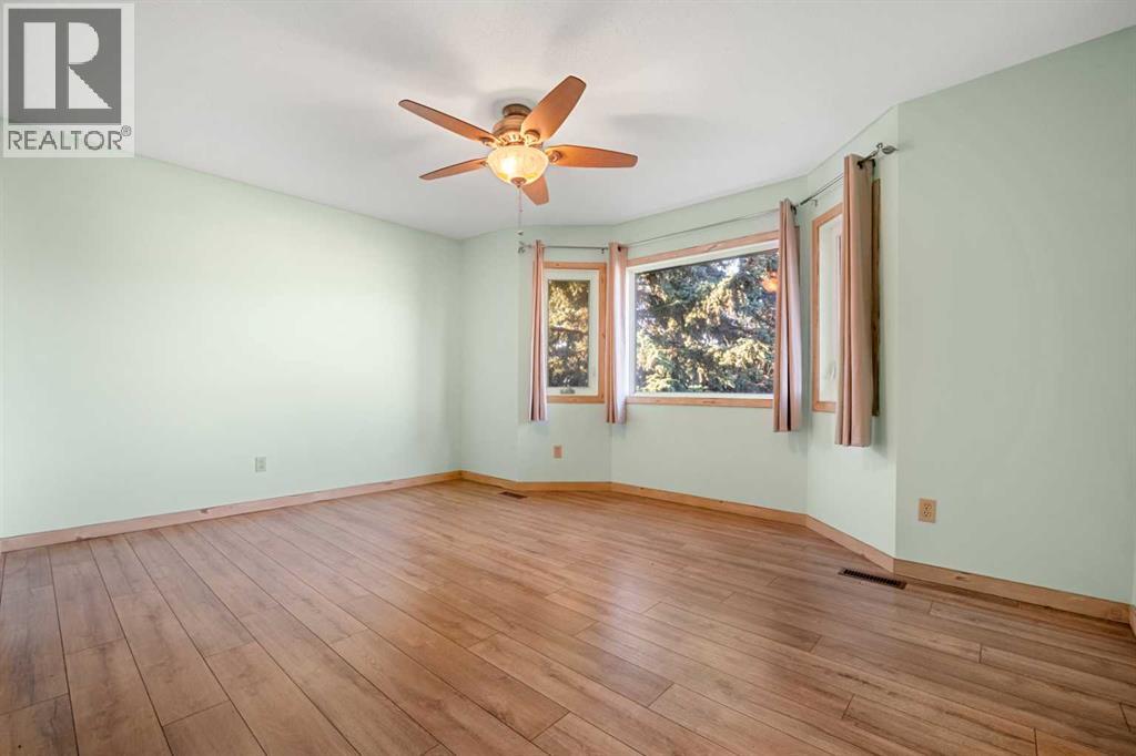 907 Shawnee Drive SW, Calgary, Alberta  T2Y 2G8 - Photo 31 - A2306364