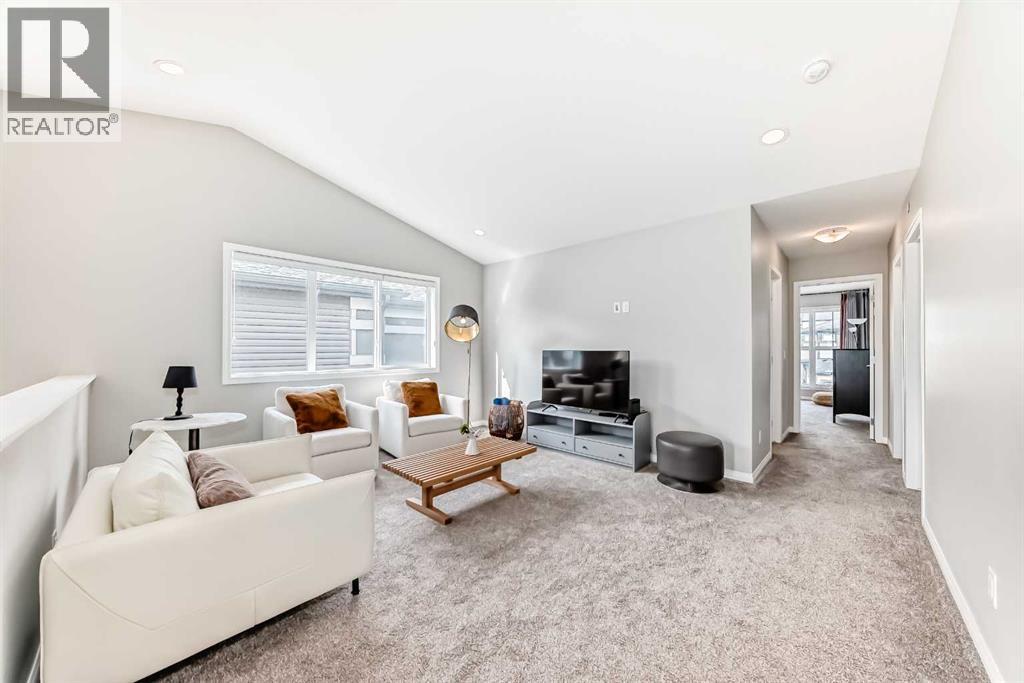 73 Lucas Heights Nw, Calgary, Alberta  T3P 1S8 - Photo 36 - A2309445