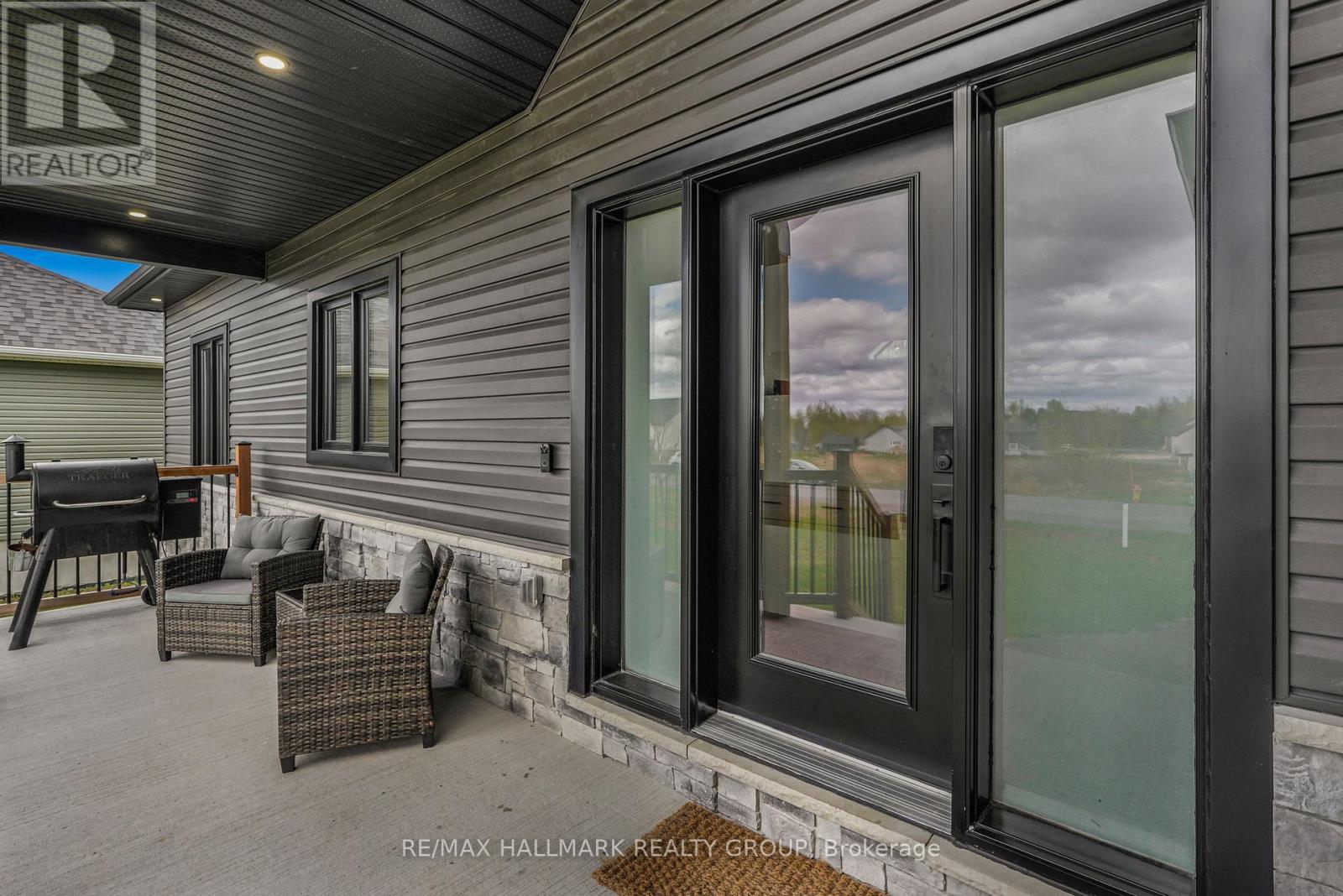 254 Roxanne Street, Clarence-Rockland, Ontario  K0A 1N0 - Photo 4 - X13111610