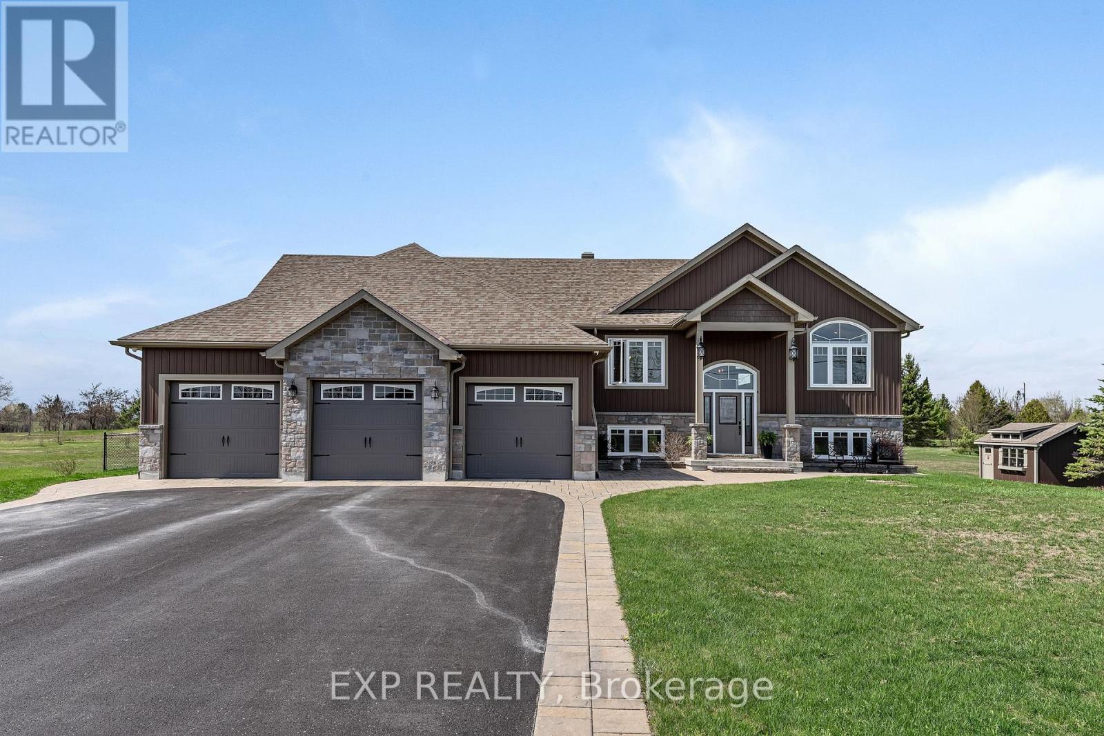 250 BRISTOW ROAD, Montague, Ontario