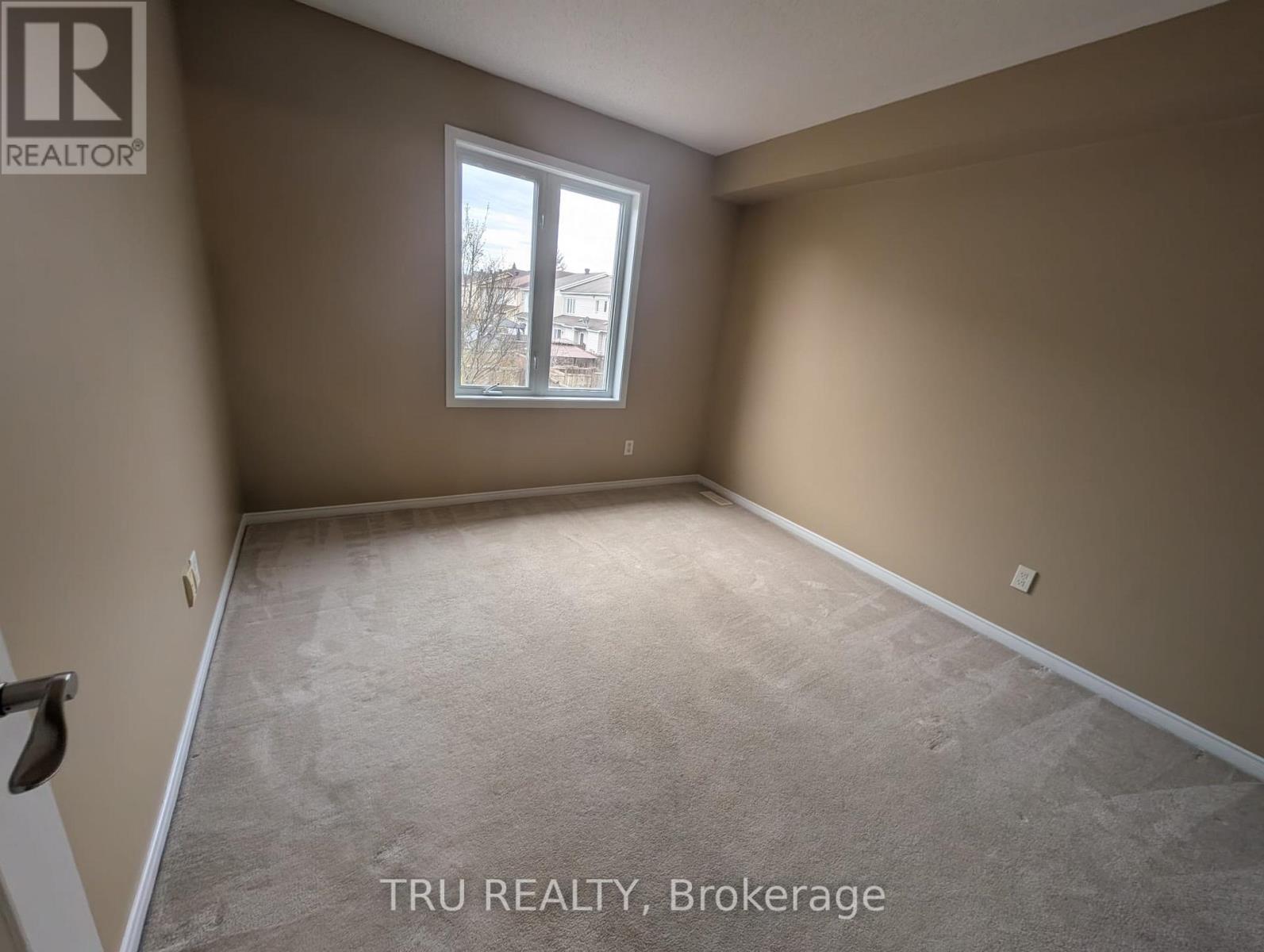 94 Hathaway Drive, Ottawa, Ontario  K2G 6S6 - Photo 18 - X13111682