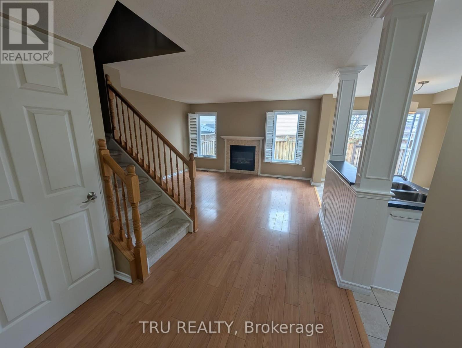 94 Hathaway Drive, Ottawa, Ontario  K2G 6S6 - Photo 5 - X13111682