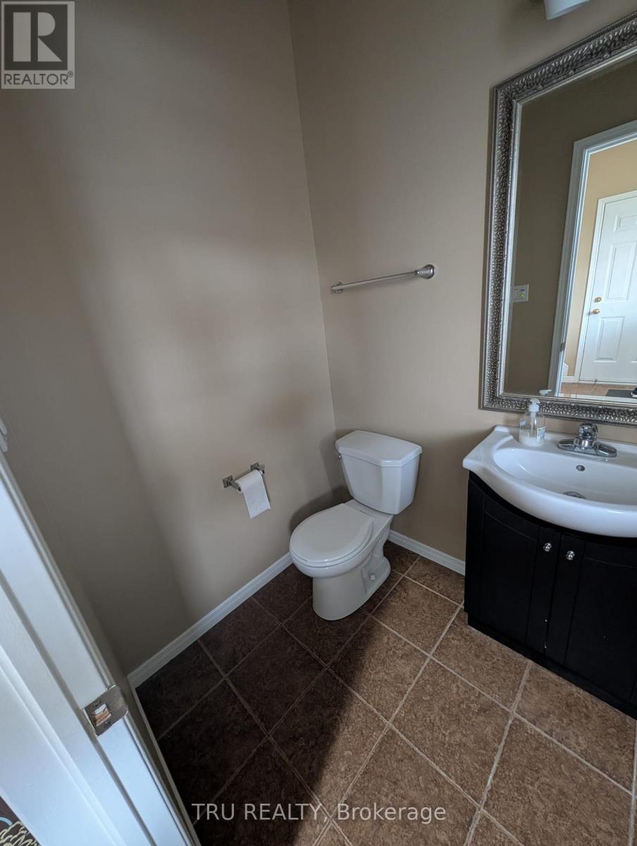 94 Hathaway Drive, Ottawa, Ontario  K2G 6S6 - Photo 6 - X13111682