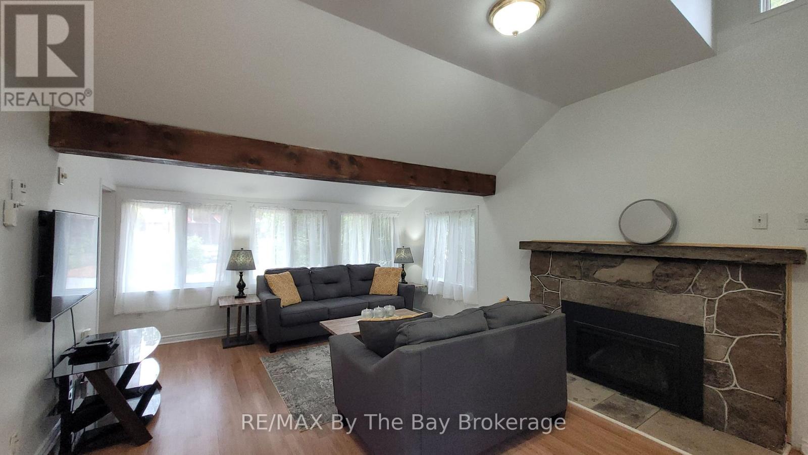 1120 King Edward Avenue, South Bruce Peninsula, Ontario  N0H 2G0 - Photo 16 - X13051386
