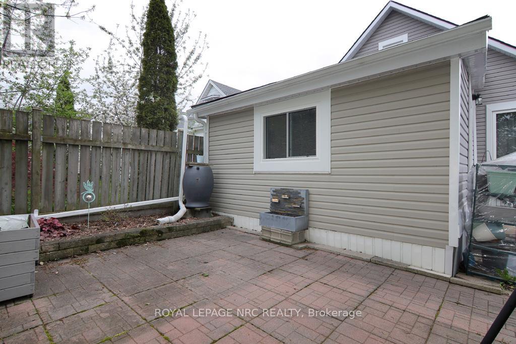 9 Phipps Street, Fort Erie, Ontario  L2A 2V1 - Photo 10 - X13111698