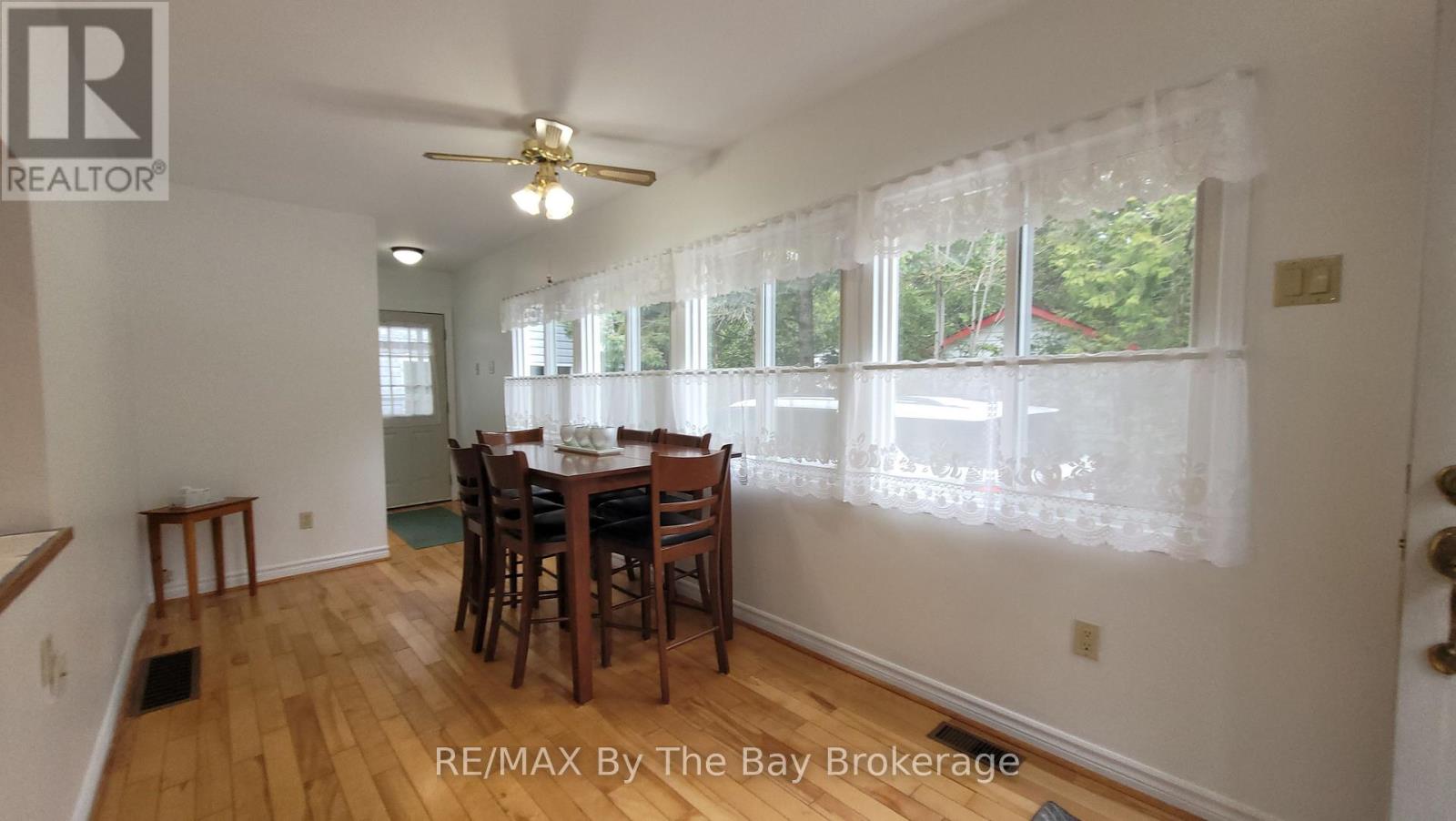 1120 King Edward Avenue, South Bruce Peninsula, Ontario  N0H 2G0 - Photo 4 - X13051386