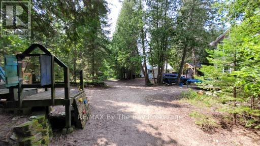 1120 King Edward Avenue, South Bruce Peninsula, Ontario  N0H 2G0 - Photo 35 - X13051386