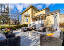 18 MAIN STREET E, Norwich, Ontario