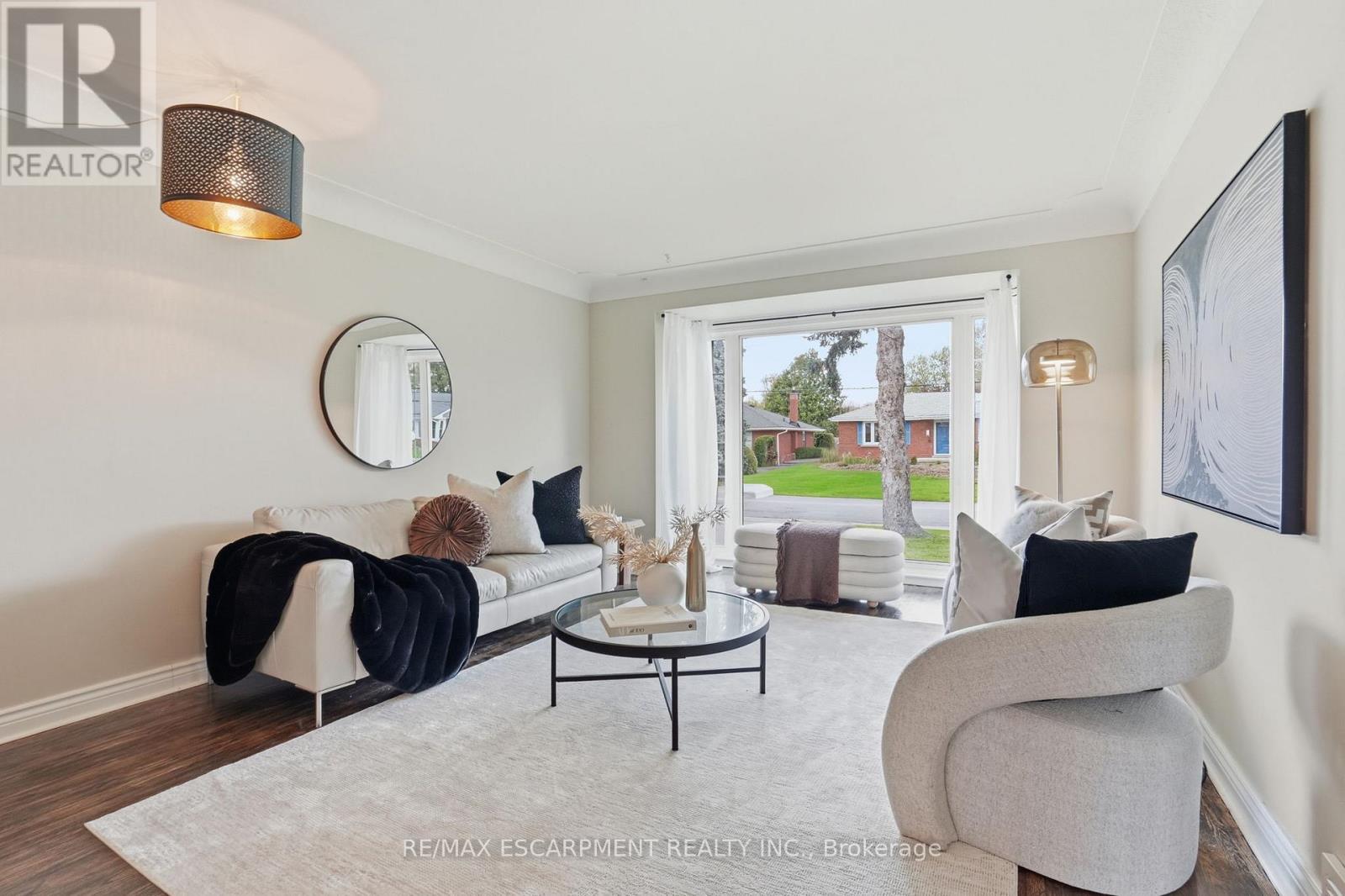 23 Mcmaster Avenue S, Hamilton, Ontario  L9H 4M6 - Photo 14 - X13111428