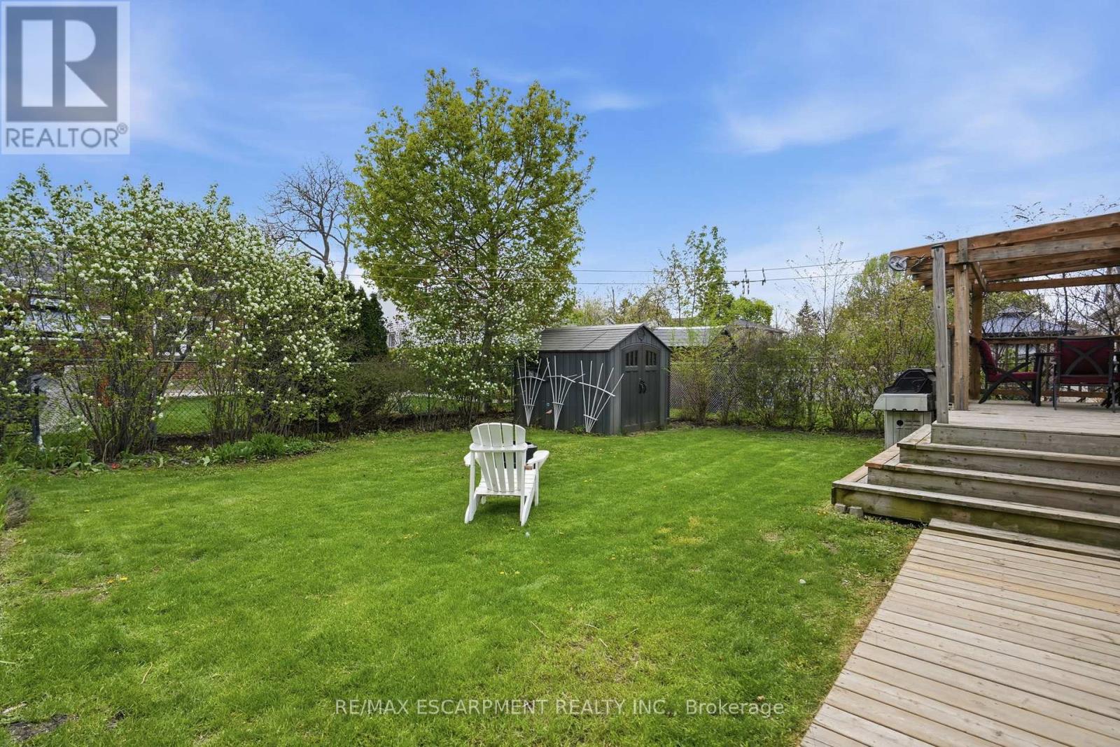 23 Mcmaster Avenue S, Hamilton, Ontario  L9H 4M6 - Photo 42 - X13111428