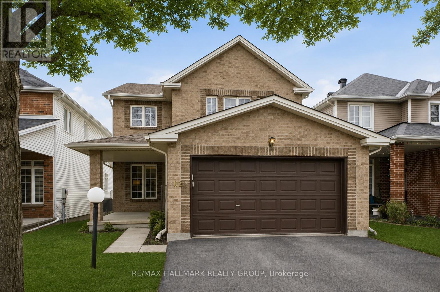 92A UPNEY DRIVE, Ottawa, Ontario