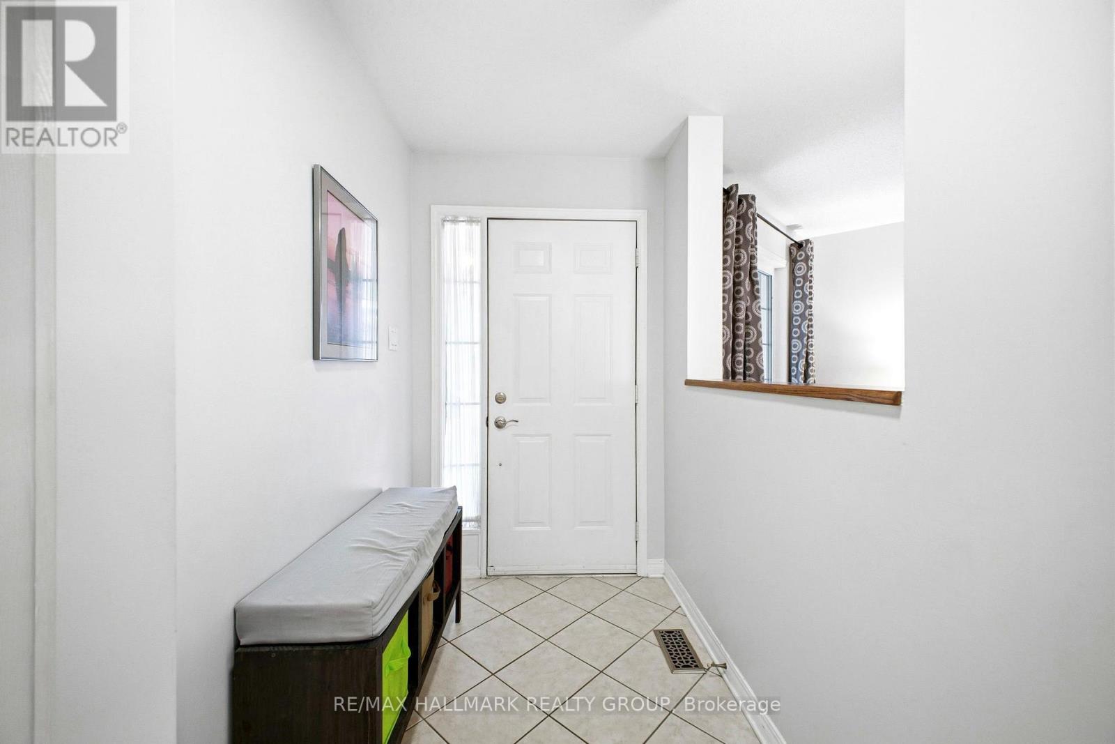 92a Upney Drive, Ottawa, Ontario  K2J 5H3 - Photo 3 - X12964068