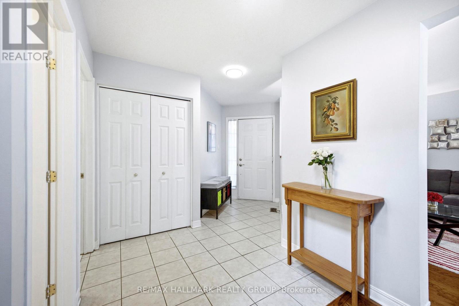 92a Upney Drive, Ottawa, Ontario  K2J 5H3 - Photo 4 - X12964068