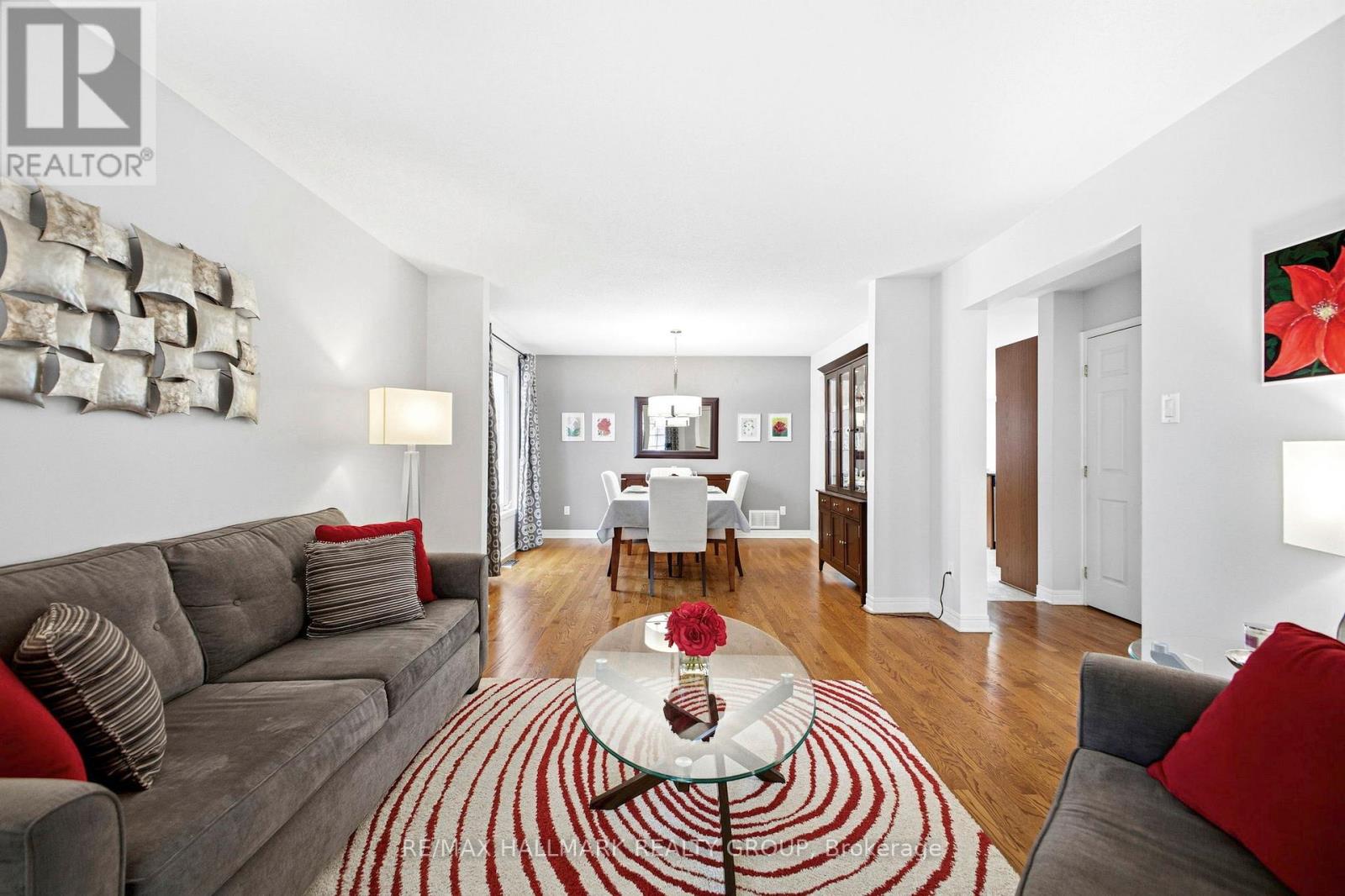 92a Upney Drive, Ottawa, Ontario  K2J 5H3 - Photo 7 - X12964068