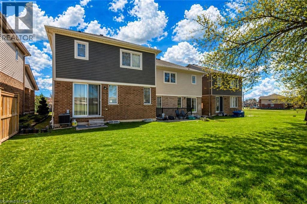661 Doon South Drive, Kitchener, Ontario  N2P 0H5 - Photo 39 - 40828566
