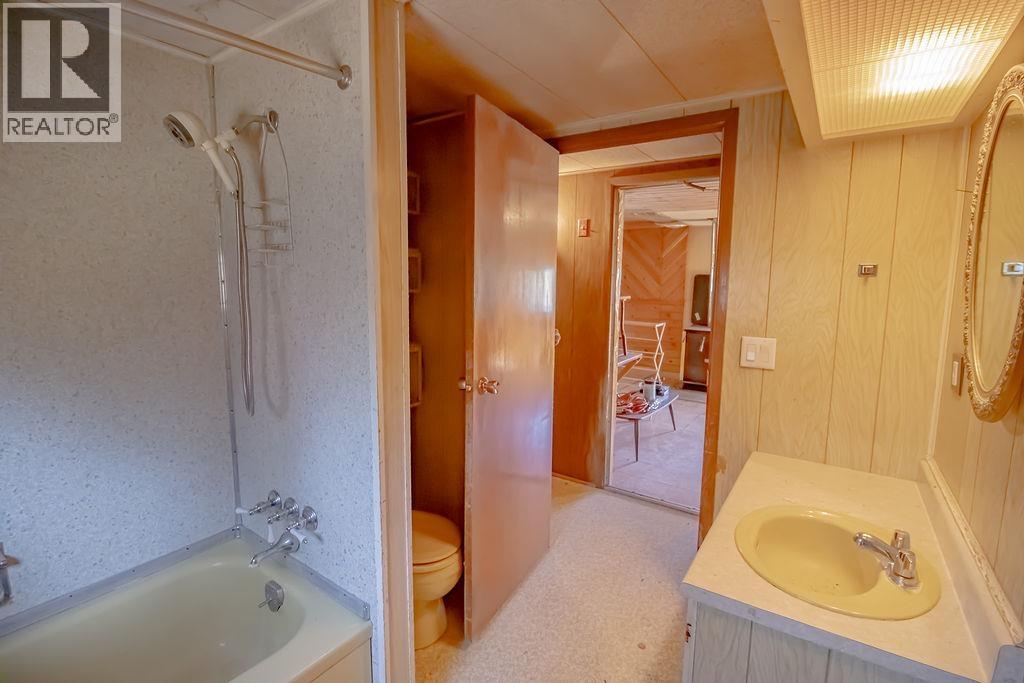 1055 Tachie Road, Fort St. James, British Columbia  V0J 1P0 - Photo 13 - R3120498