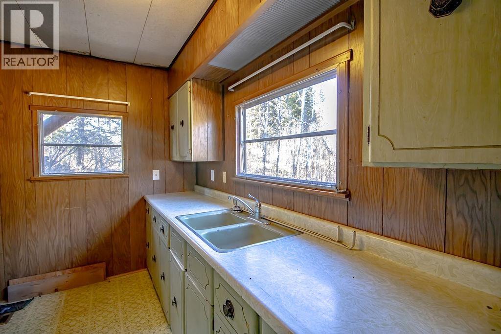1055 Tachie Road, Fort St. James, British Columbia  V0J 1P0 - Photo 7 - R3120498