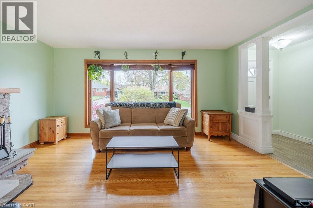 5 Donald Street, Cambridge, Ontario  N1S 2H1 - Photo 4 - 40822916