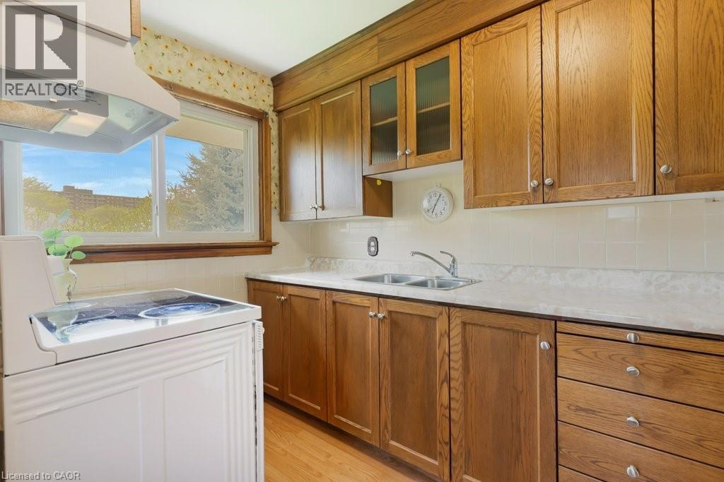 171 Clark Avenue, Kitchener, Ontario  N2C 1Y1 - Photo 12 - 40821182
