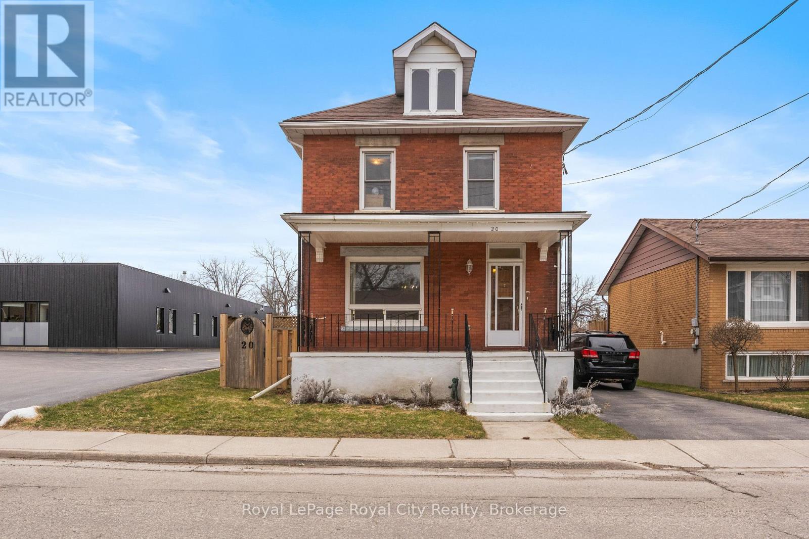20 CRIMEA STREET, Guelph, Ontario