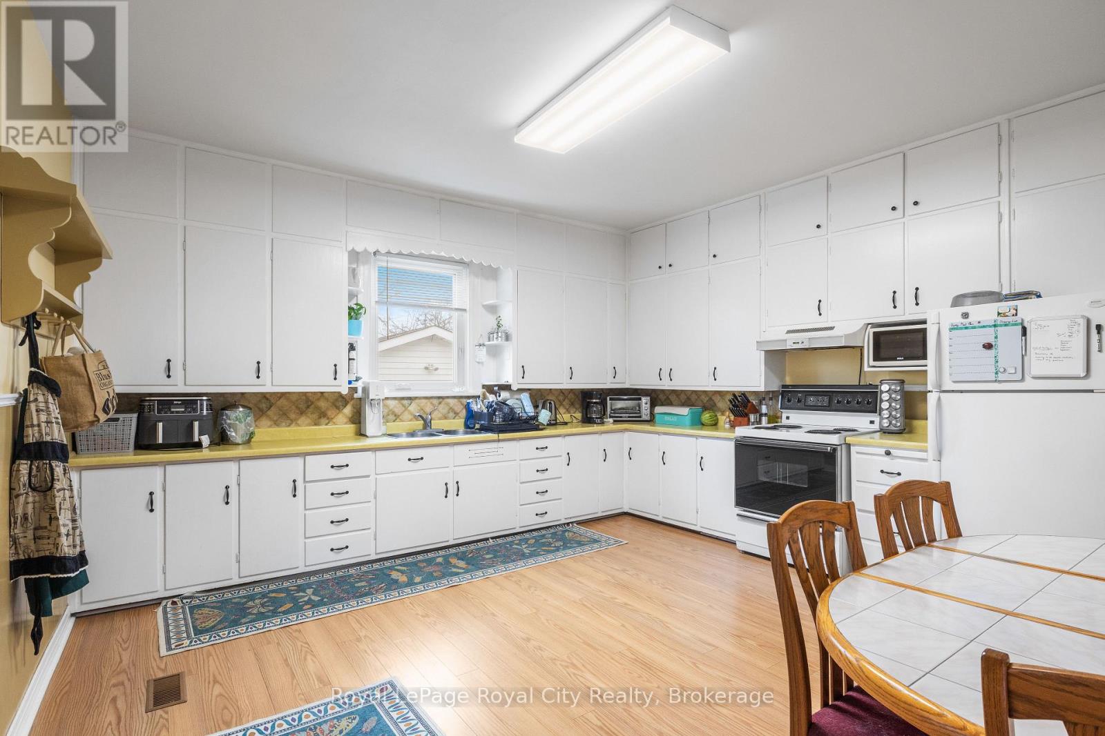20 Crimea Street, Guelph, Ontario  N1H 2Y6 - Photo 6 - X13111710