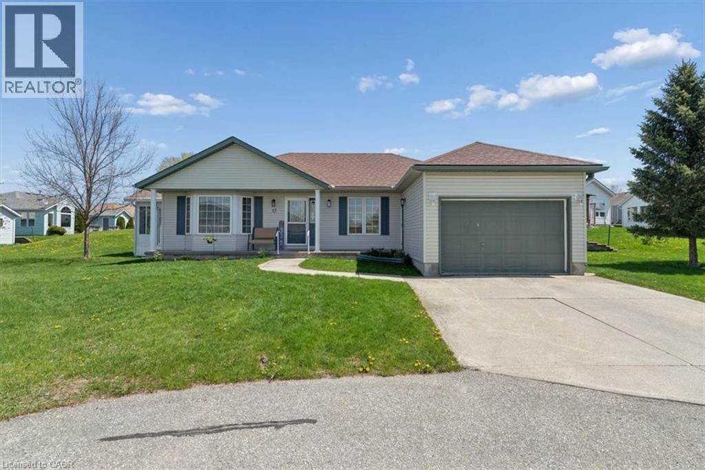 17 GREENFIELD Place, New Hamburg, Ontario