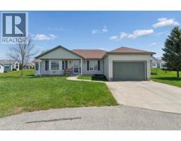 17 GREENFIELD Place, New Hamburg, Ontario