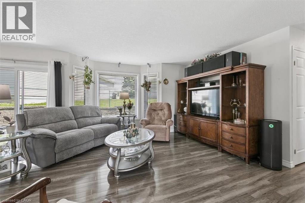 17 Greenfield Place, New Hamburg, Ontario  N3A 2G6 - Photo 7 - 40823916